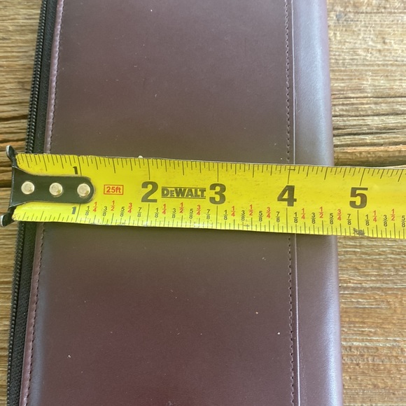 Dopp Accessories Collection Travel Wallet butter Cowhide Leather Trifold Zip - Picture 9 of 11